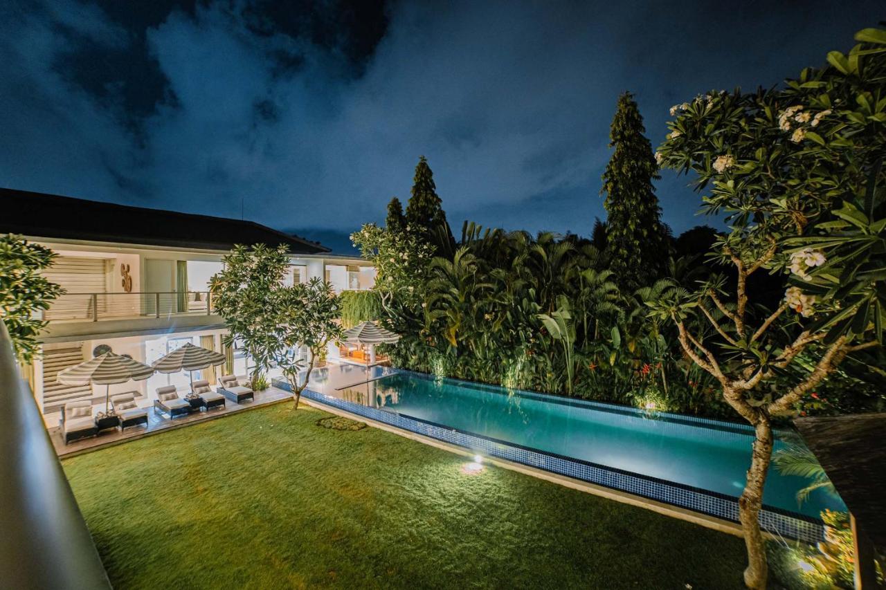 Villa Cassamia Bali - Spacious Luxury 5 Bedroom Villa Jimbaran